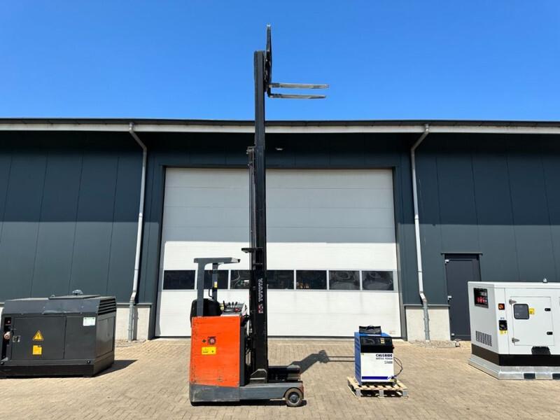 Carrello retrattile 6FBRE14 Triplex 1.4 ton Triplex Elektra Reachtruck 6FBRE14 Triplex 1.4 ton Triplex Elektra Reachtruck- Photo 10