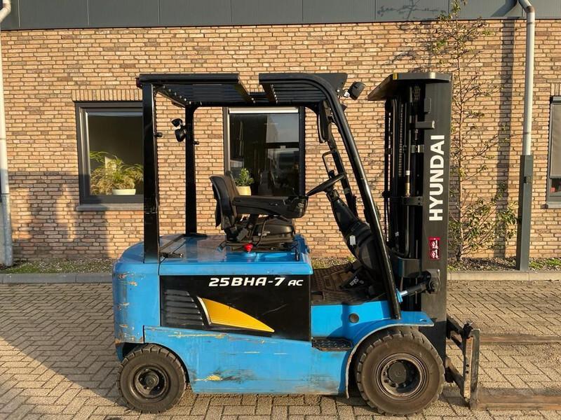 Carrello elevatore elettrico 25BHA-7 2.5 ton Triplex Freelift Sideshift Elektra Heftruck 25BHA-7 2.5 ton Triplex Freelift Sideshift Elektra Heftruck- Photo 8