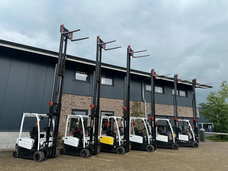 Elektrostapler J1.8XN MWB 1.8 ton Triplex Freelift Sideshift Positioner Elektra Heftruck Accu 2023 J1.8XN MWB 1.8 ton Triplex Freelift Sideshift Positioner Elektra Heftruck Accu 2023- Photo 3