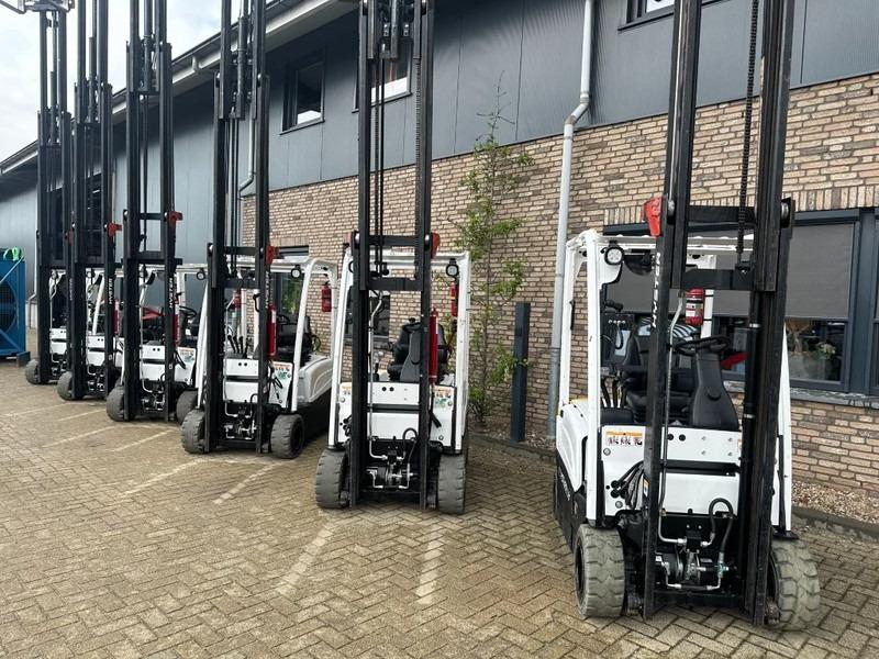 Elektrostapler J1.8XN MWB 1.8 ton Triplex Freelift Sideshift Positioner Elektra Heftruck Accu 2023 J1.8XN MWB 1.8 ton Triplex Freelift Sideshift Positioner Elektra Heftruck Accu 2023- Photo 5