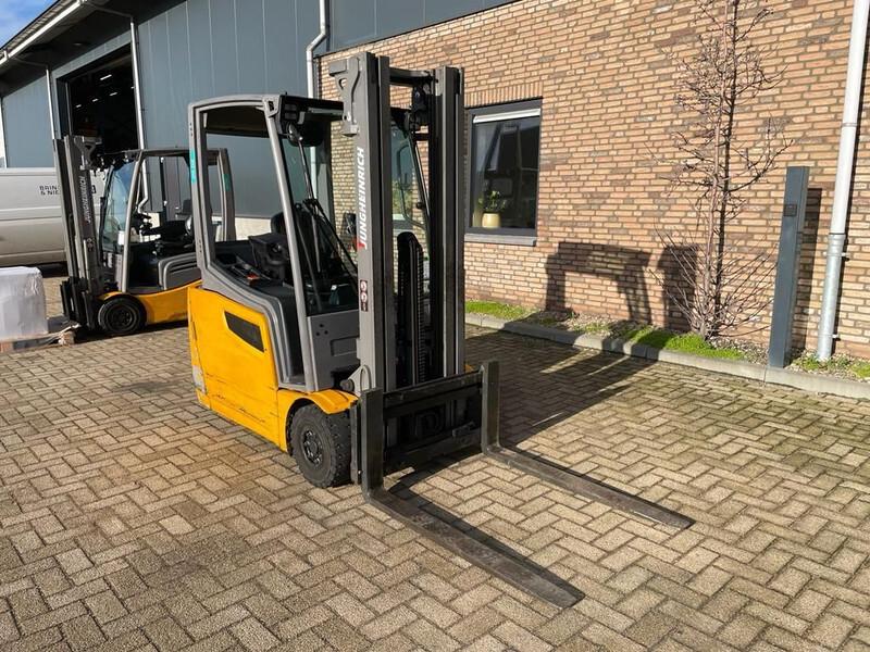 Wózek widłowy elektryczny EFG 216 Elektra 1.6 ton Triplex Freelift Sideshift Elektra Heftruck EFG 216 Elektra 1.6 ton Triplex Freelift Sideshift Elektra Heftruck- Photo 3