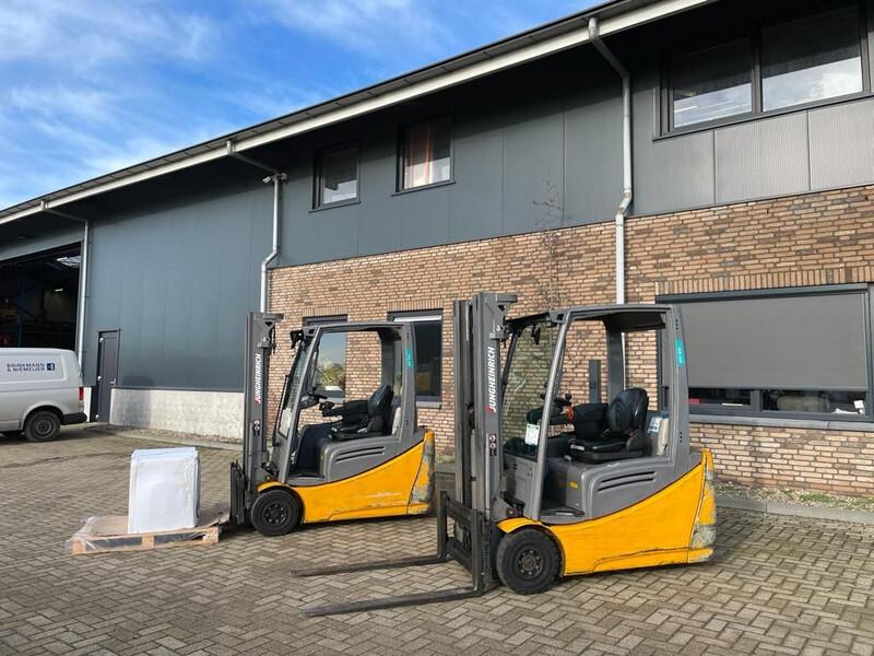 Wózek widłowy elektryczny EFG 216 Elektra 1.6 ton Triplex Freelift Sideshift Elektra Heftruck EFG 216 Elektra 1.6 ton Triplex Freelift Sideshift Elektra Heftruck- Photo 2