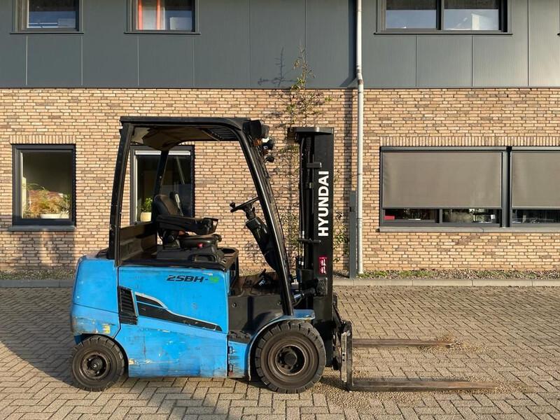Carretilla elevadora eléctrica 25BH-9 Elektra 2.5 ton Triplex Freelift Sideshift Heftruck 25BH-9 Elektra 2.5 ton Triplex Freelift Sideshift Heftruck- Photo 6