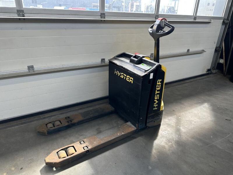 Transpalette P2.0 Palletwagen 2 ton Elektra Pallettruck interne lader P2.0 Palletwagen 2 ton Elektra Pallettruck interne lader- Photo 9