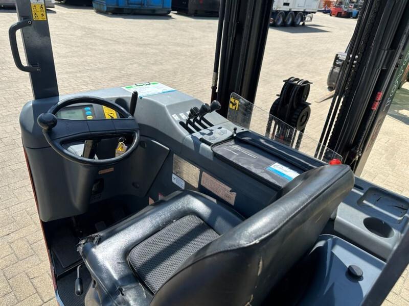 Carrello retrattile 6FBRE14 Triplex 1.4 ton Triplex Elektra Reachtruck 6FBRE14 Triplex 1.4 ton Triplex Elektra Reachtruck- Photo 7