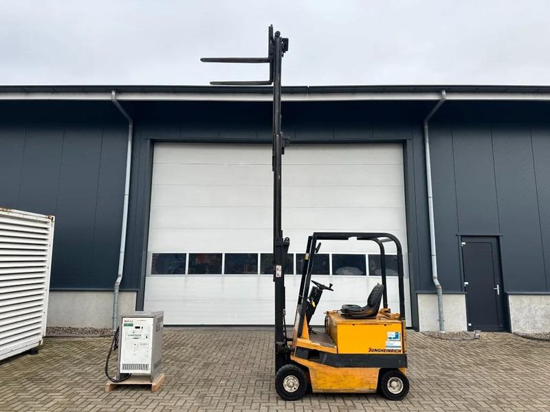 Wózek widłowy elektryczny EFG-V15 1.5 ton Triplex Freelift Elektra Heftruck EFG-V15 1.5 ton Triplex Freelift Elektra Heftruck- Photo 2