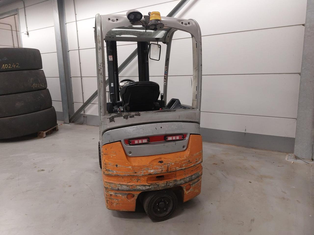 Electric forklift- Photo 8