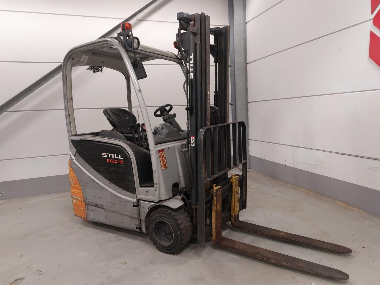 Electric forklift- Photo 3