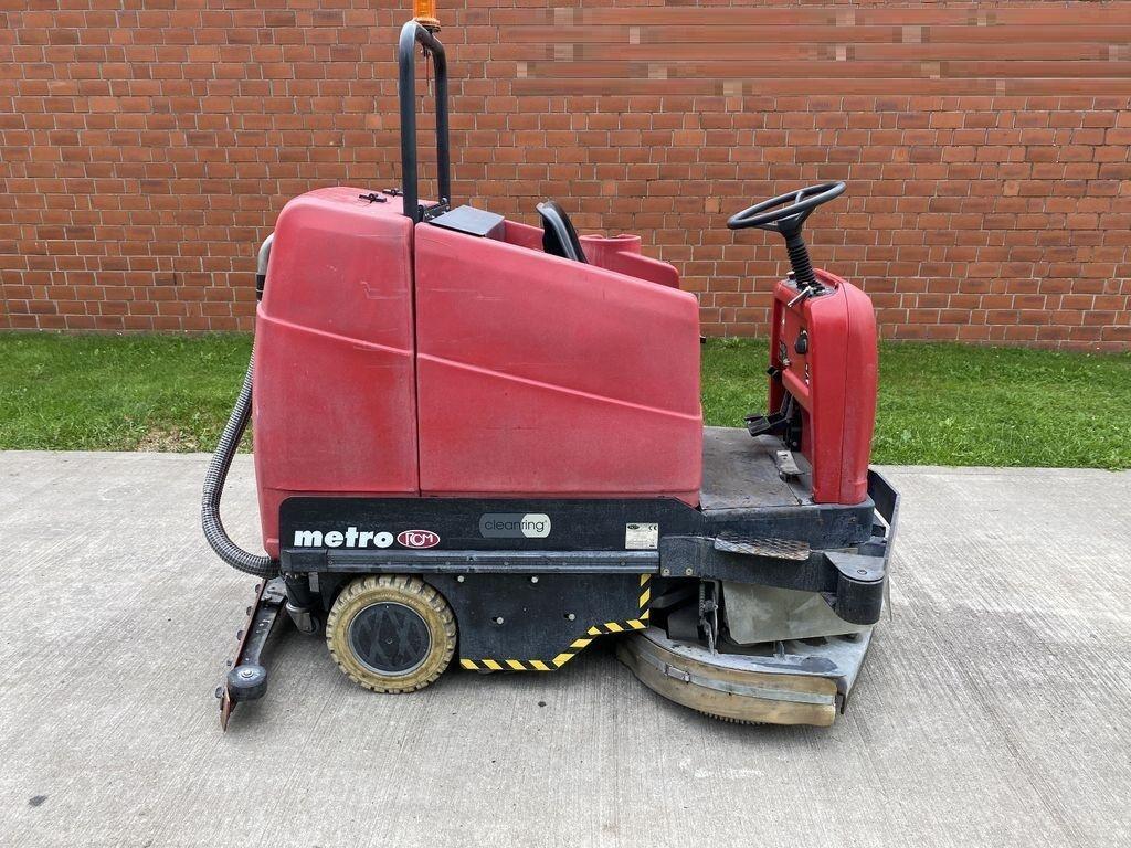 Spazzatrice industriale Metro 1303 N Sweeper Metro 1303 N Sweeper- Photo 3