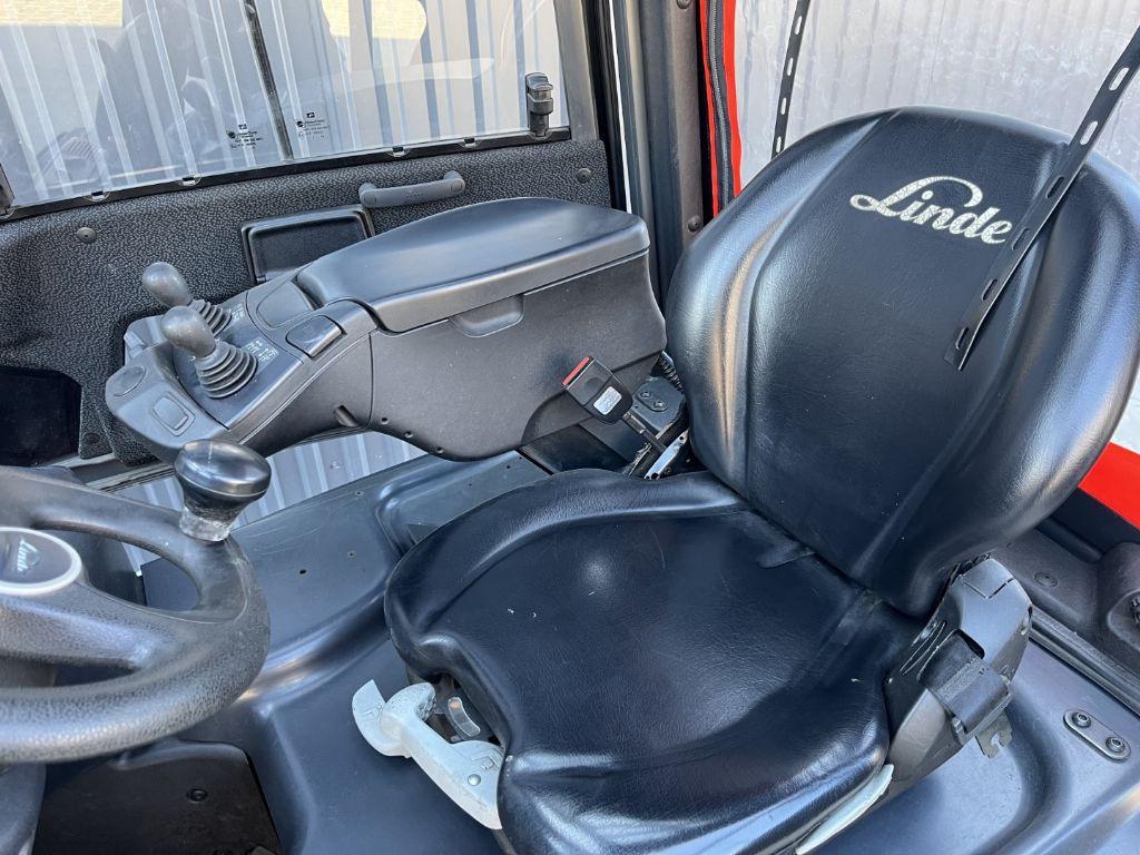 Wózek widłowy elektryczny Linde E16C-02 Linde E16C-02- Photo 8