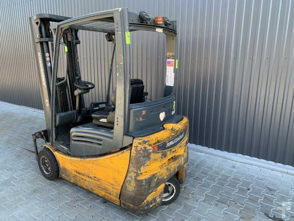 Carrello elevatore elettrico Jungheinrich EFG218 Jungheinrich EFG218- Photo 3