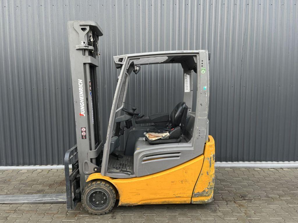 Carrello elevatore elettrico Jungheinrich EFG218k Jungheinrich EFG218k- Photo 2