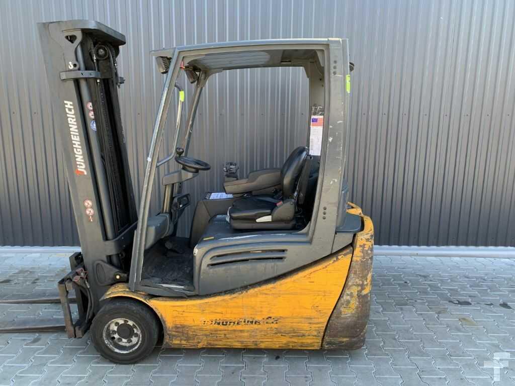 Carrello elevatore elettrico Jungheinrich EFG218 Jungheinrich EFG218- Photo 2