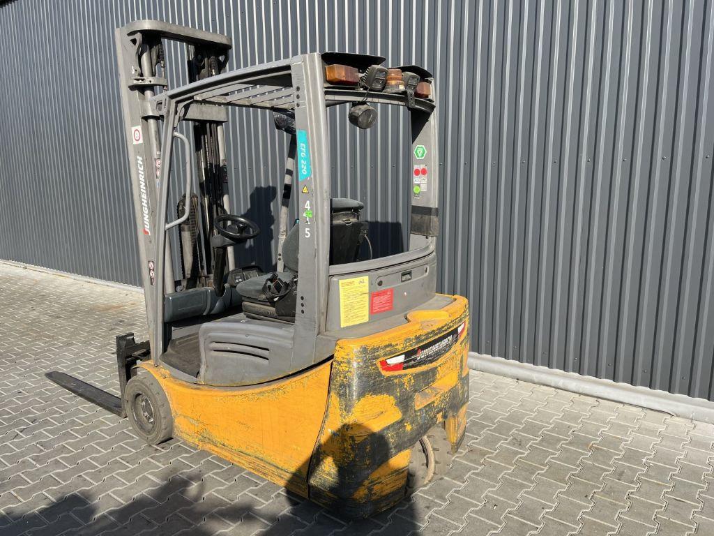 Carrello elevatore elettrico Jungheinrich EFG220 Jungheinrich EFG220- Photo 3