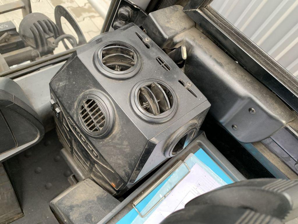 Carrello elevatore elettrico Jungheinrich EFG316k Jungheinrich EFG316k- Photo 8