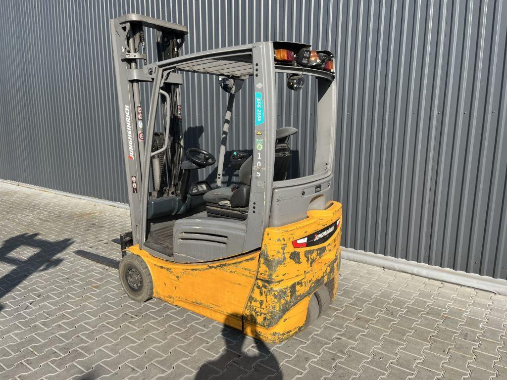 Carrello elevatore elettrico Jungheinrich EFG216k Jungheinrich EFG216k- Photo 3