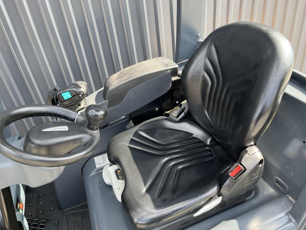 Carrello elevatore elettrico Jungheinrich EFG213 Jungheinrich EFG213- Photo 7