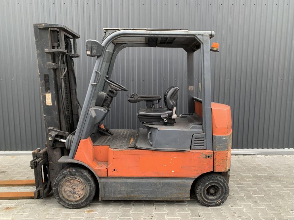 Carrello elevatore elettrico Toyota 7FBMF35 Toyota 7FBMF35- Photo 2