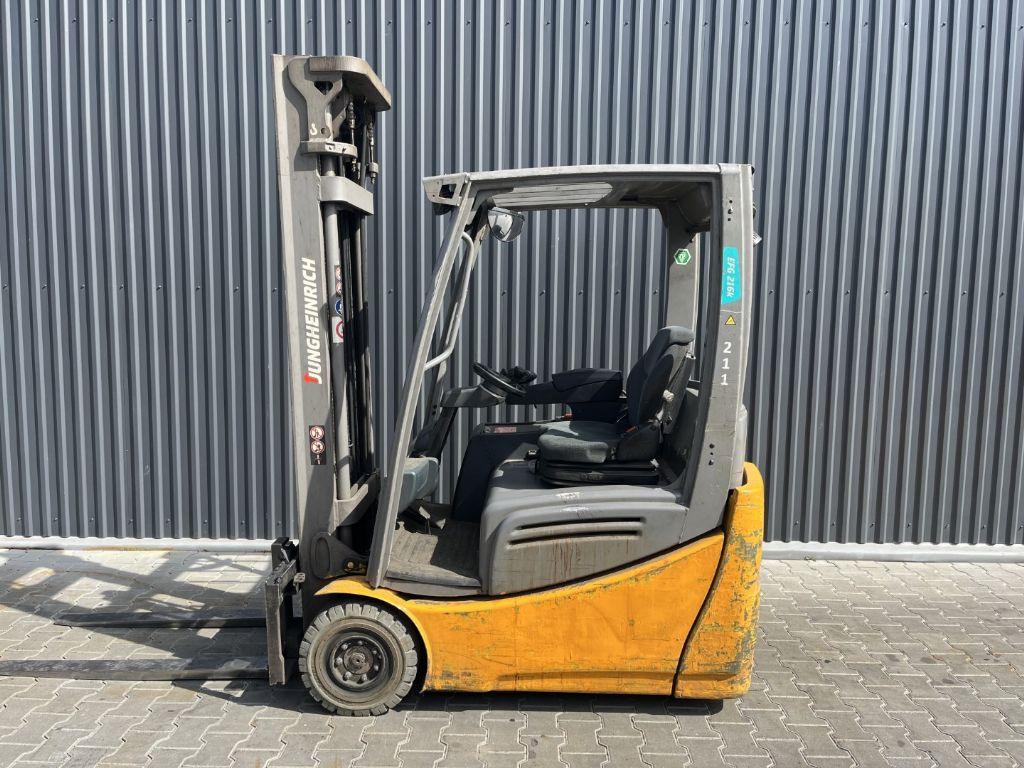 Carrello elevatore elettrico Jungheinrich EFG216k Jungheinrich EFG216k- Photo 2