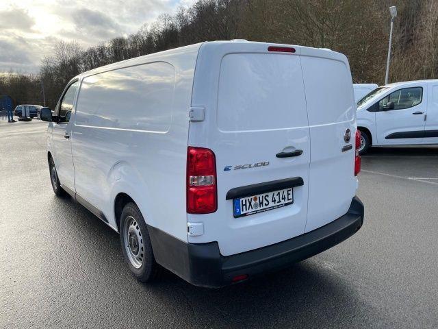 Small van- Photo 4