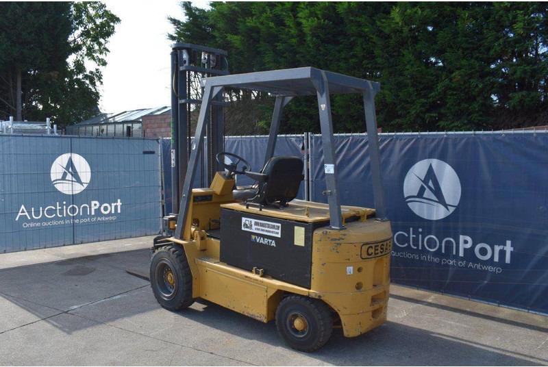 Carrello elevatore elettrico ECO/M40 ECO/M40- Photo 3