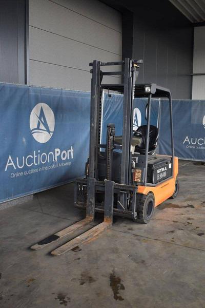 Carrello elevatore elettrico R20-20p R20-20p- Photo 9