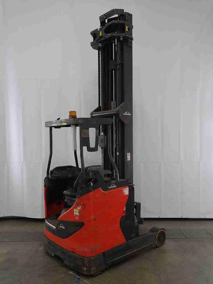 Chariot à mât rétractable Linde R14HD-01 Linde R14HD-01- Photo 2