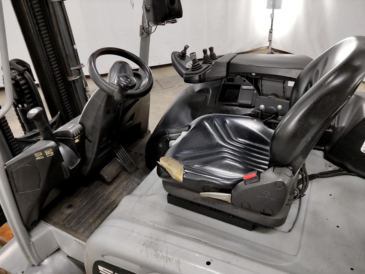 Carrello elevatore elettrico Still RX60-30 Still RX60-30- Photo 3